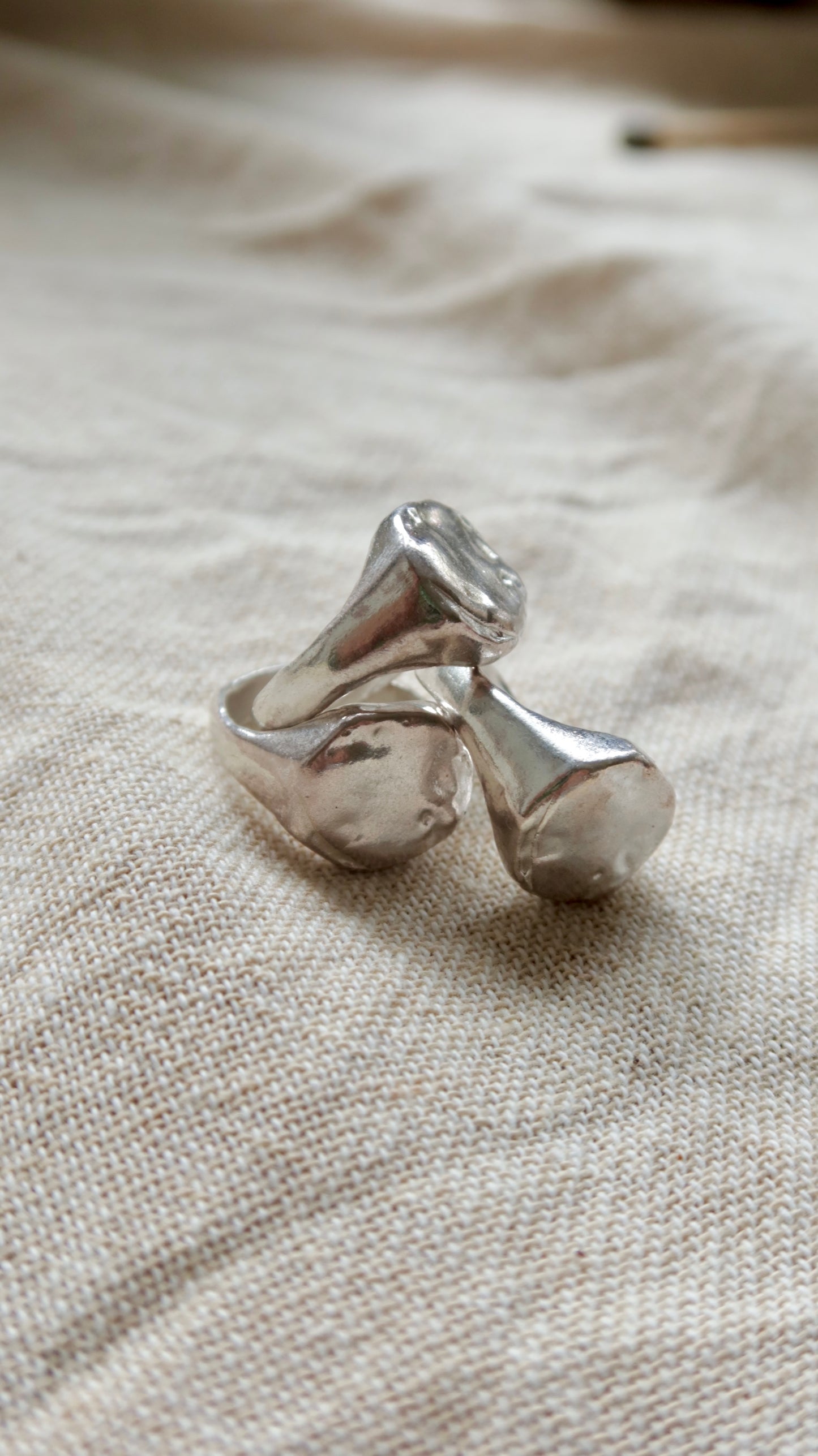 Lune Ring